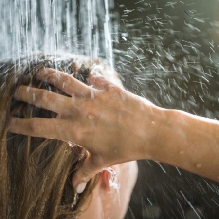 Cách gội đầu đúng giúp tóc chắc khỏe