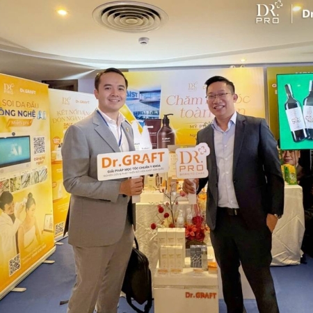 Hành trình của Dr. Pro: Vì mái tóc khỏe đẹp người Việt