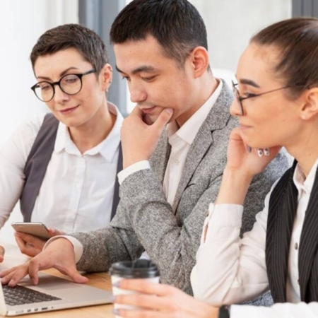 Bộ sản phẩm chăm sóc tóc cho dân văn phòng - Giải pháp tiện lợi mỗi ngày